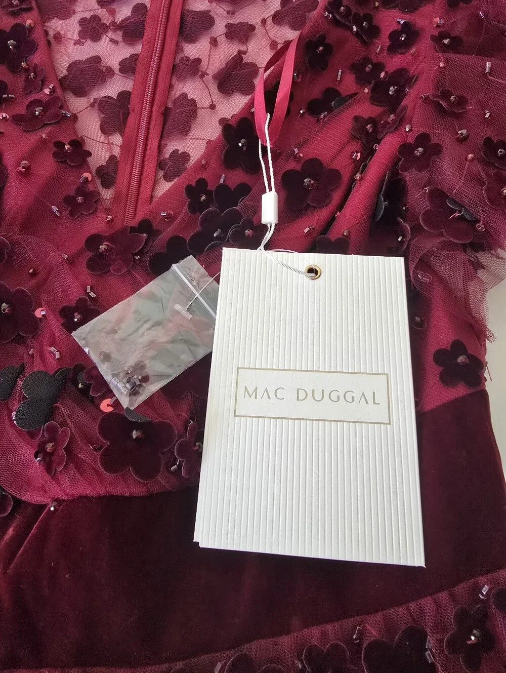 MAC DUGGAL Floral Appliqué Cocktail Midi Dress Burgundy NEW Size 6 Velvet